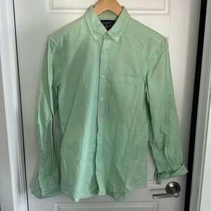 Men’s American Eagle Casual Button Down